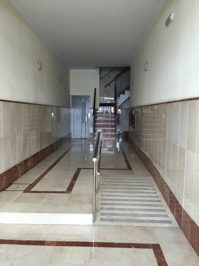Apartamento Santa Justa Apartman Sevilla Kültér fotó